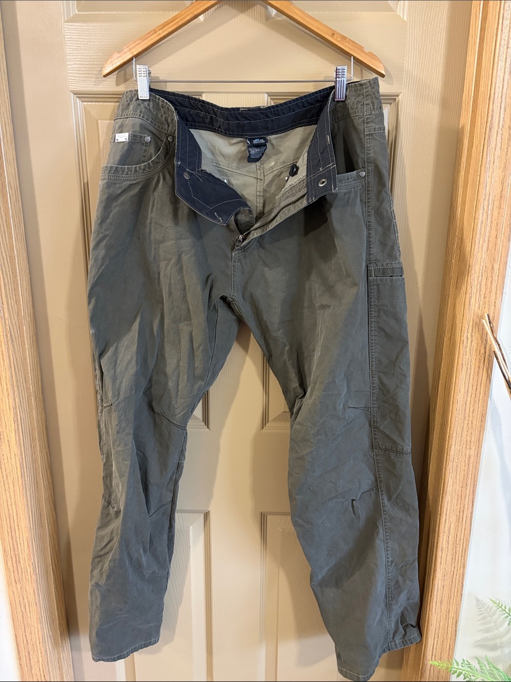 Relaxed Fit Kuhl Revolvr Utility Pants in Olive Green